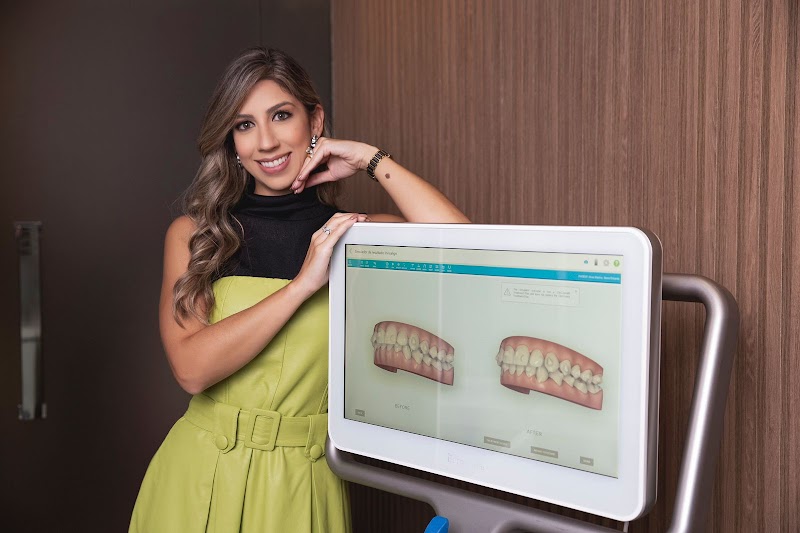 Dra Maria do Céu Queiroz | Invisalign Aracaju | Ortodontia | Ortopedia facial - foto 2