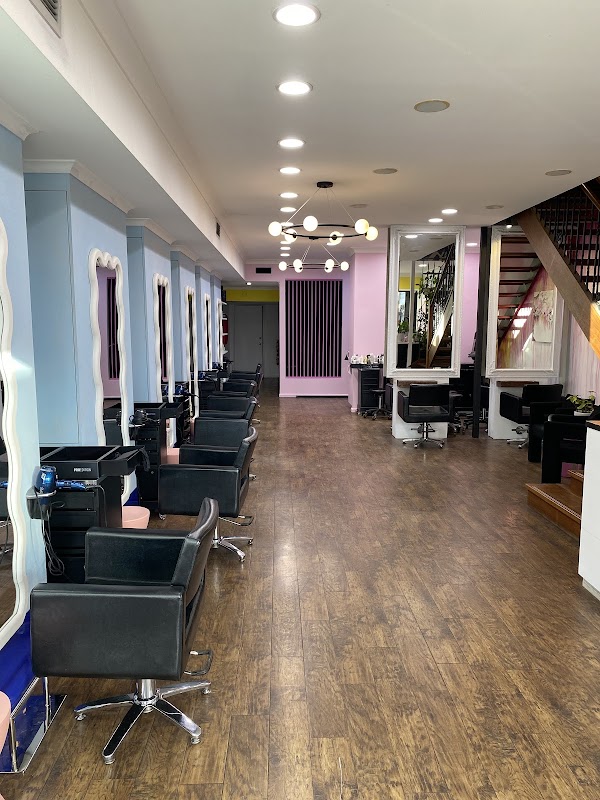 Charlie Joy Salon photo 1