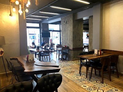 Hisar Döner Salonu - Restoran