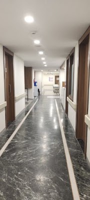 Dr. Ekawali Gupta, Best Gynaecologist In Mohali/Chandigarh, Gynecologist, Infertility specialist | Lady Doctor in Mohali - Image 3
