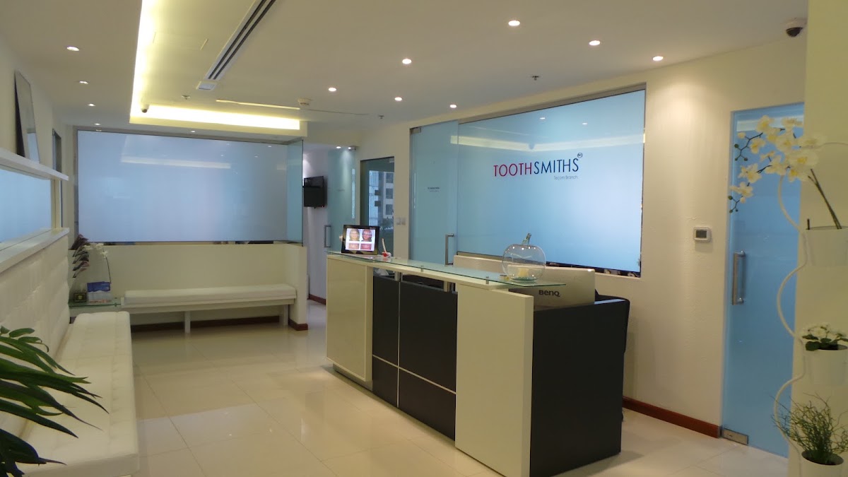 CLOVER MEDICAL CENTRE (DENTAL & HOMEOPATHY CLINIC) BARSHA HEIGHTS,TECOM 5