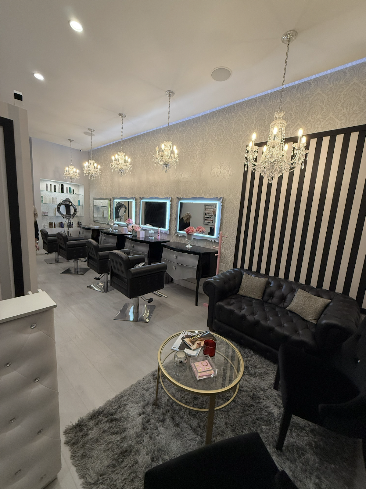 Ruben Echeverry by DIVAS HAIR SALÓN: Google Places image 4
