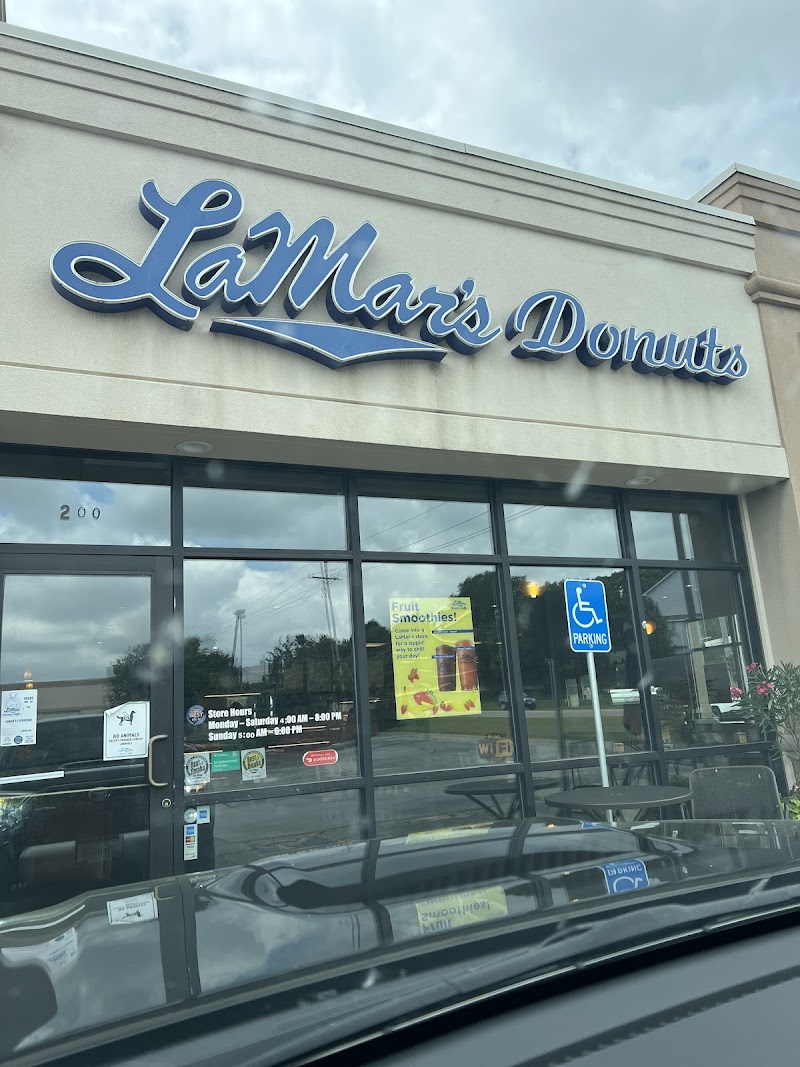 LaMar's Donuts and Coffee photo 4