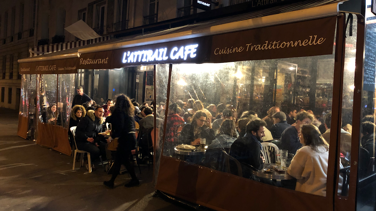 L'Attirail Café, vue extérieure