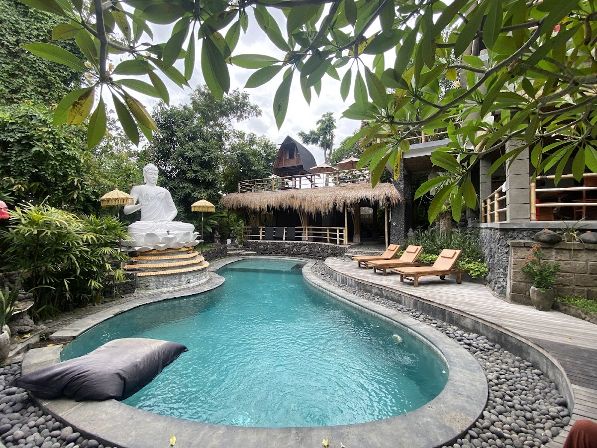 Surf & Yoga retreat Canggu Bali — 3