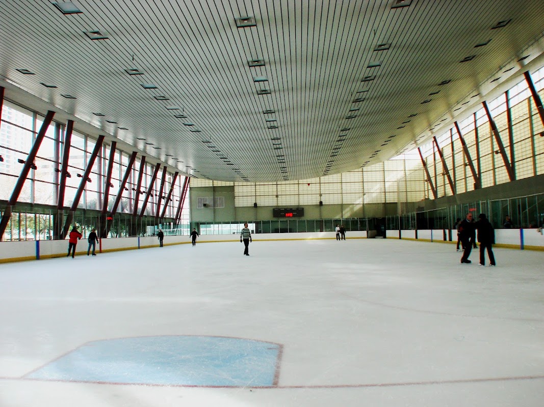 Yerba Buena Ice Skating Center