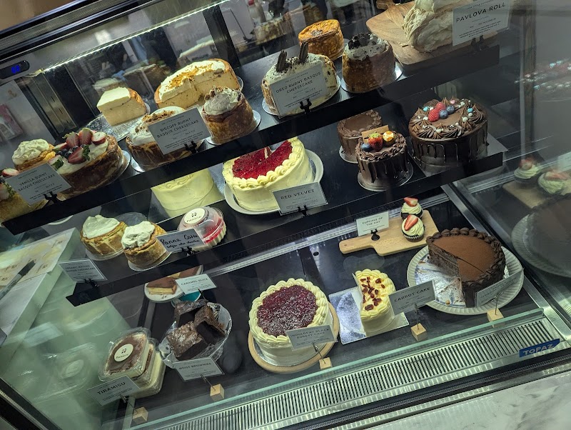 Her Little Patisserie photo 1