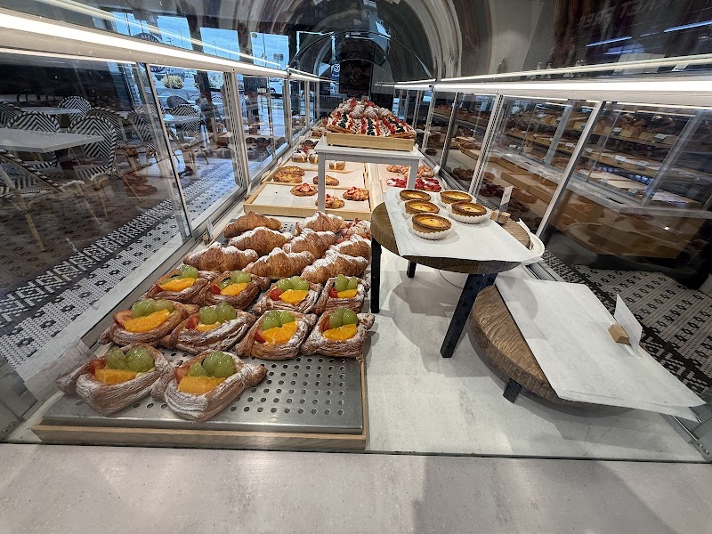 Paris Baguette photo 2