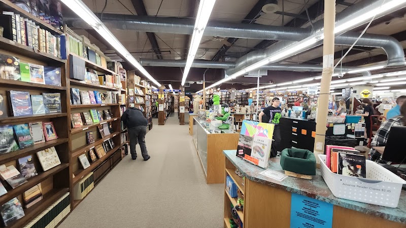 Gardner's Used Books & Comics photo 3