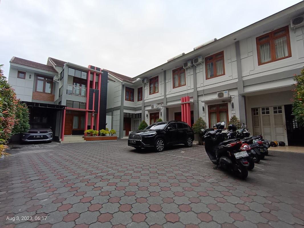 Kos Putra Pondok Indah