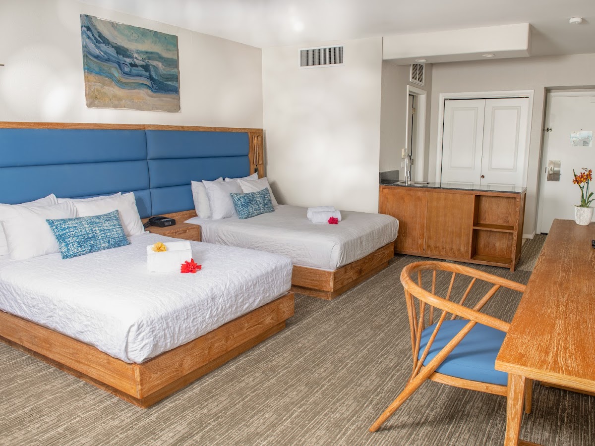 Royal Kona Resort — 3