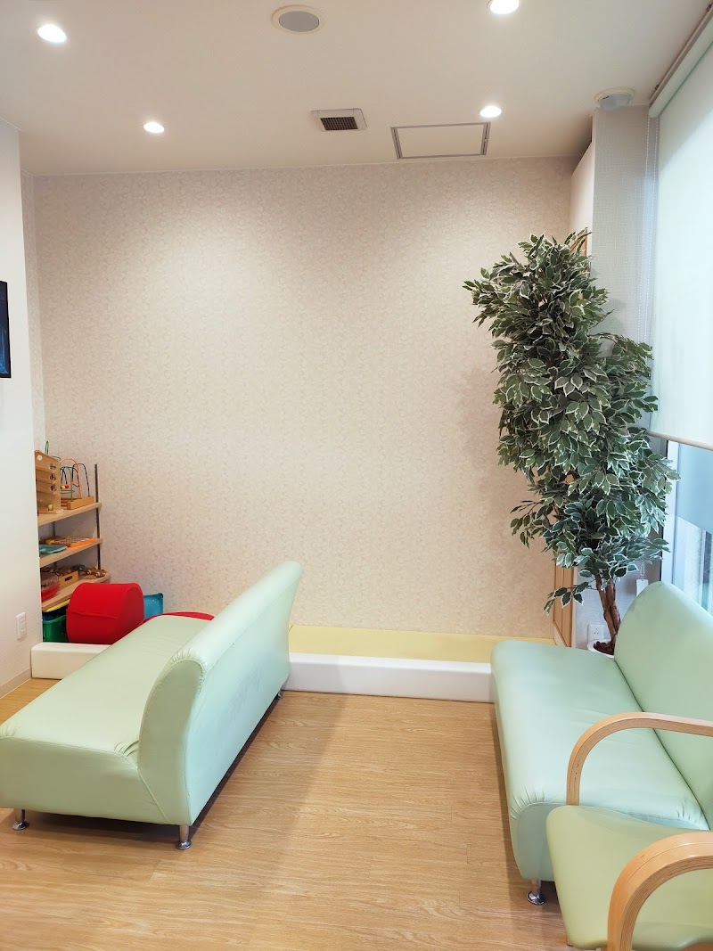 ひらのレディースクリニックの外観