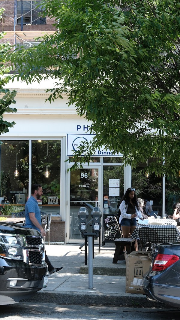 Phinista Cafe