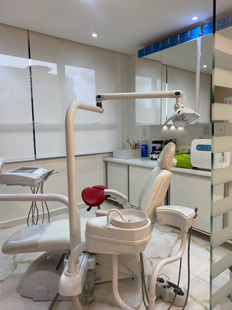 Dra. Rízia Delgado Ortodontia - foto 3