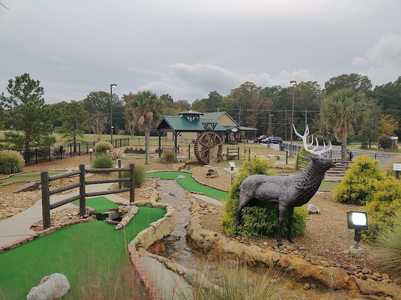 Trails Dynasty Miniature Golf and Creamery photo 4