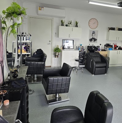 Krisha Hair & Beauty Craigieburn photo 2