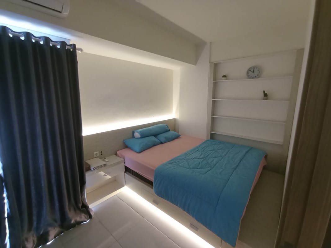 Feminine Room
