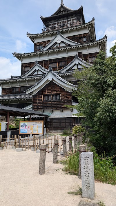 Hiroshima Gokoku Shrine - 6