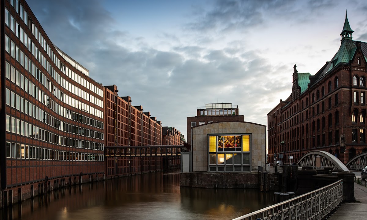 AMERON Hamburg Hotel Speicherstadt, dog-friendly hotel in Hamburg
