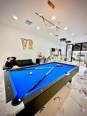 VR barbershop photo 2