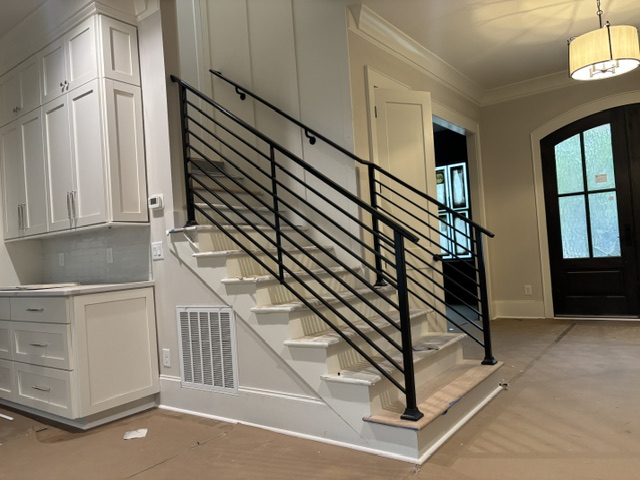 D B Refinish LLC photo