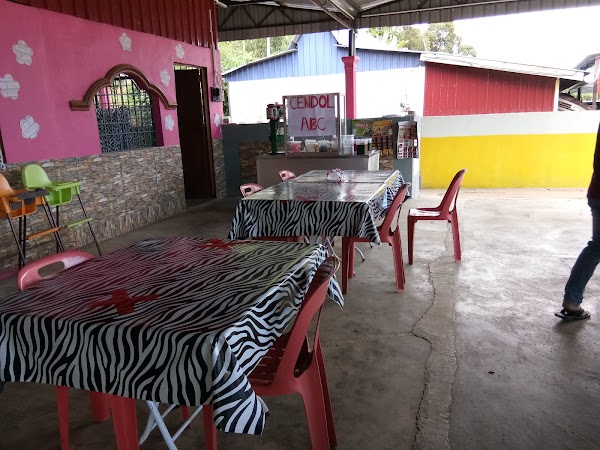 Kedai Makan Rezqi - Photo 1