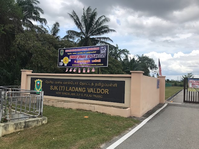 SJK(T) Ladang Valdor photo 3