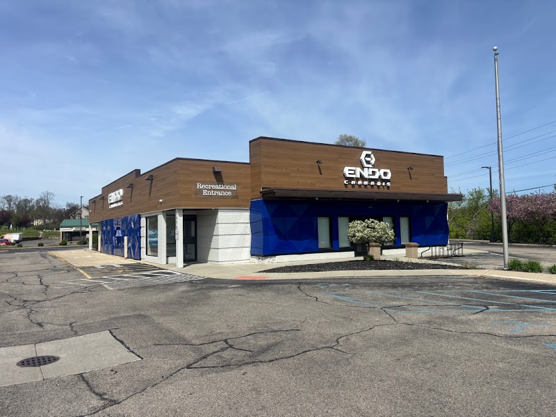 Video tour of Endo Vibe Cannabis Centers retail environment