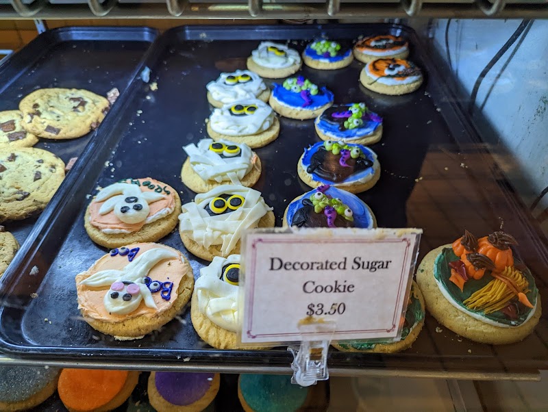 Ryke's Bakery Catering & Cafe photo 2