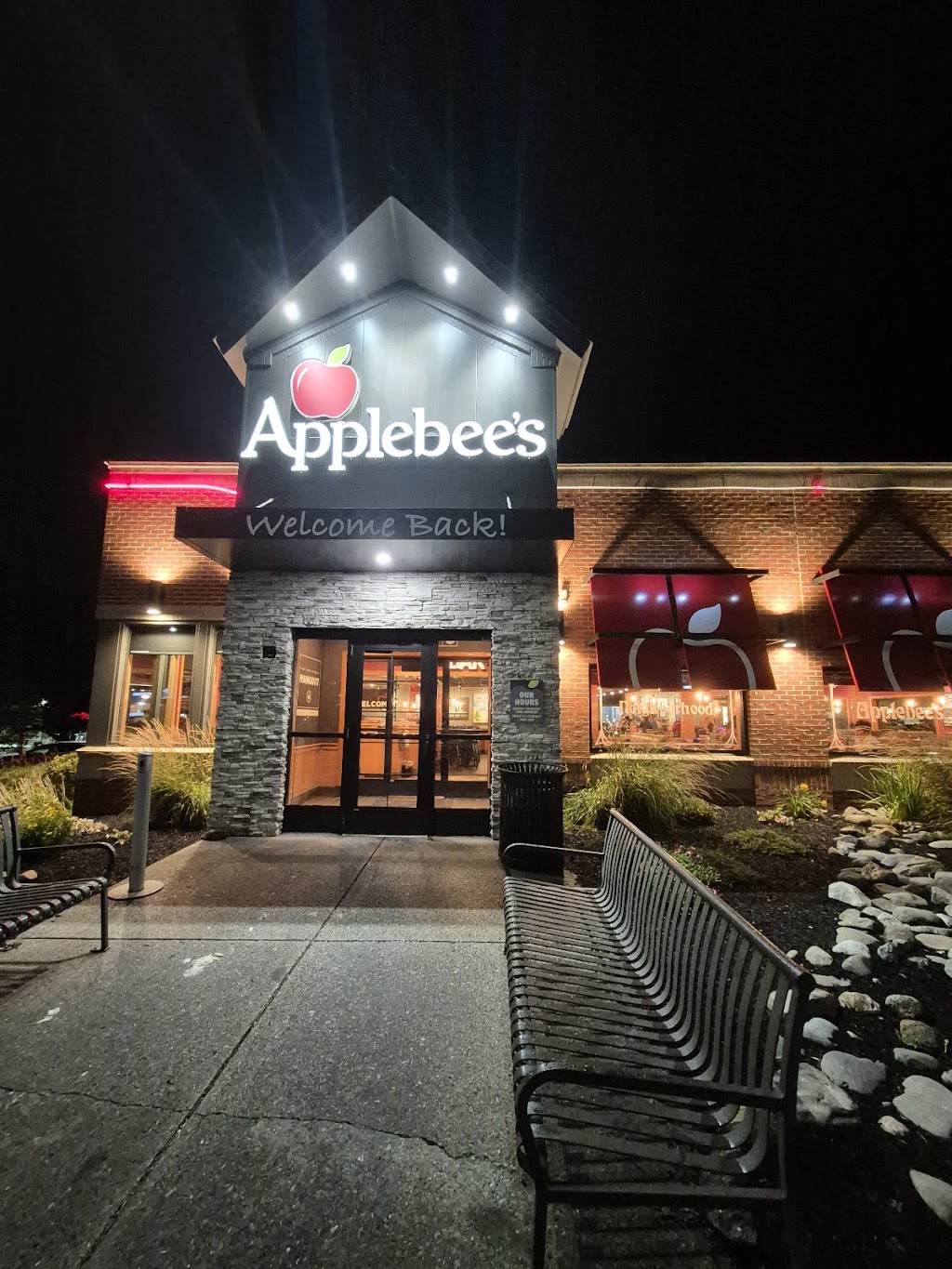Applebee’s Grill + Bar
