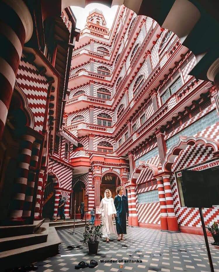 Jami Ul-Alfar Mosque photo 3