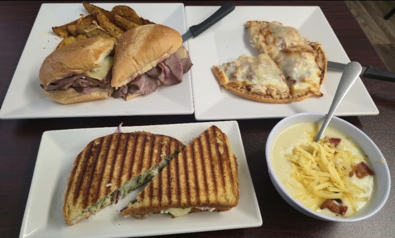 Delicious! Cafe photo 3