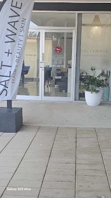 Salt & Wave