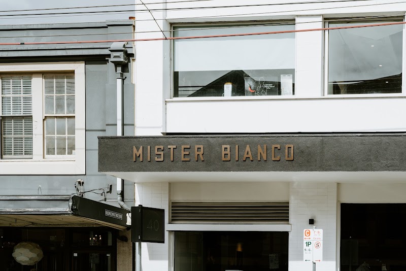 Mister Bianco photo 6