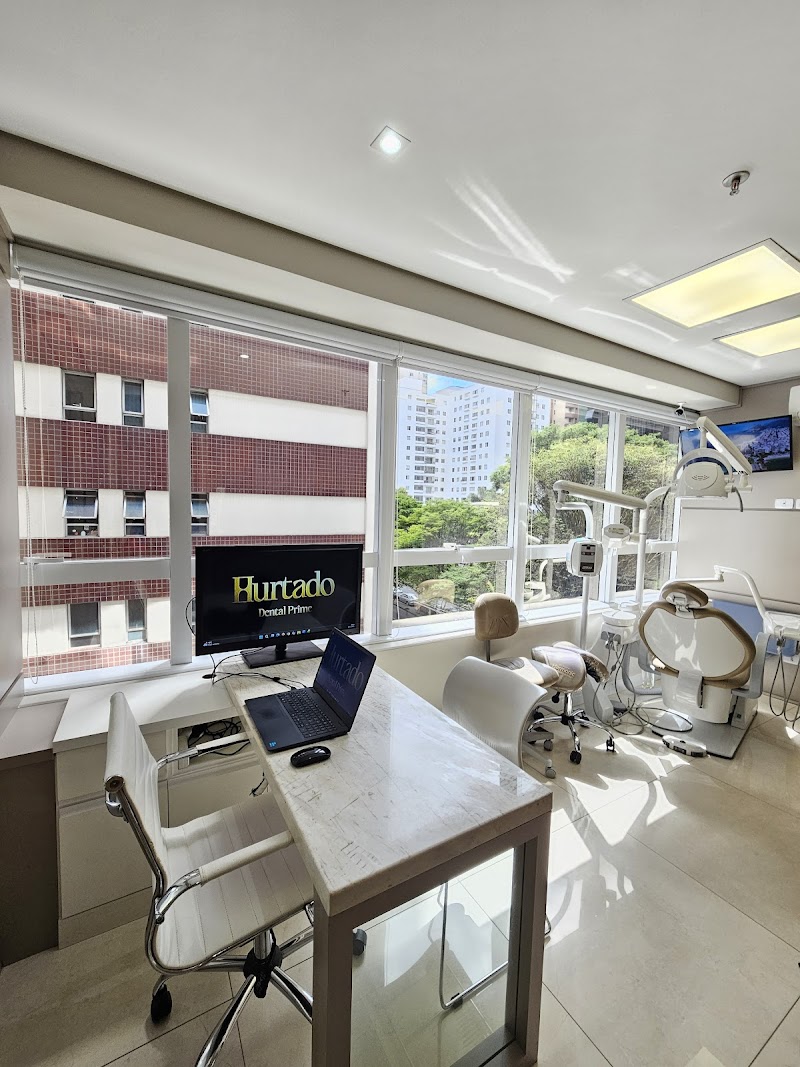 Dr. Roger Hurtado Dentista Curitiba | Hurtado Dental Prîme - foto 3