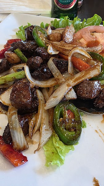 Mai's Restaurant photo 3