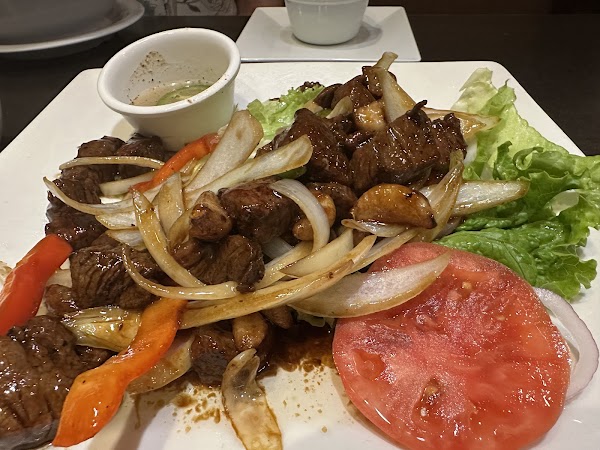 Mai's Restaurant photo 6