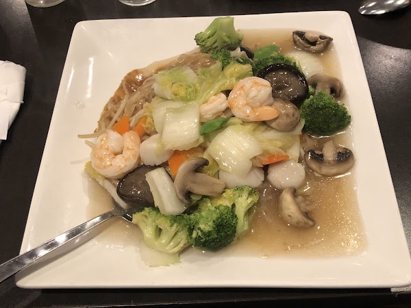 Mai's Restaurant photo 8