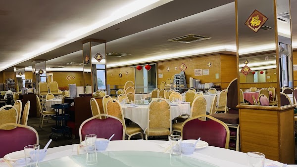 Restaurant Gold Dragon City - Photo 1