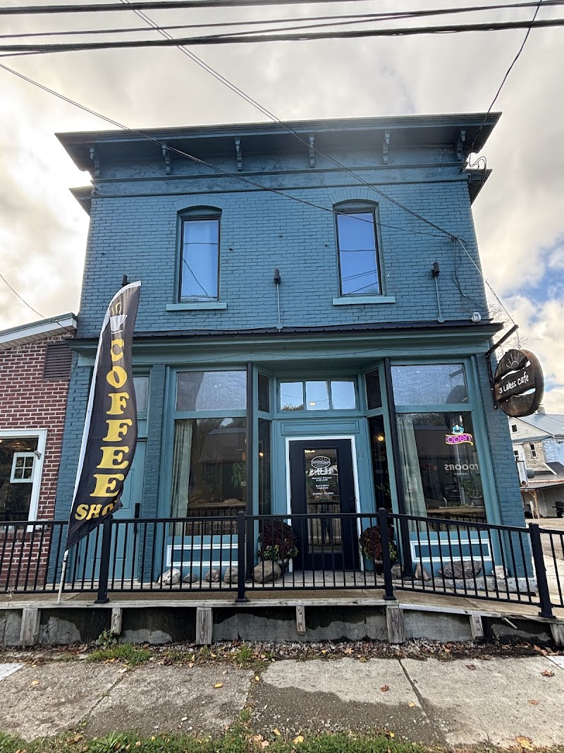 3 Lakes Cafe photo 4