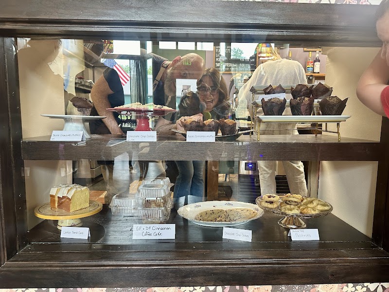 3 Lakes Cafe photo 1