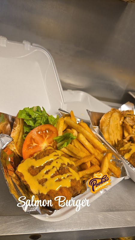 Pooka's Kitchen Mobile (food truck)