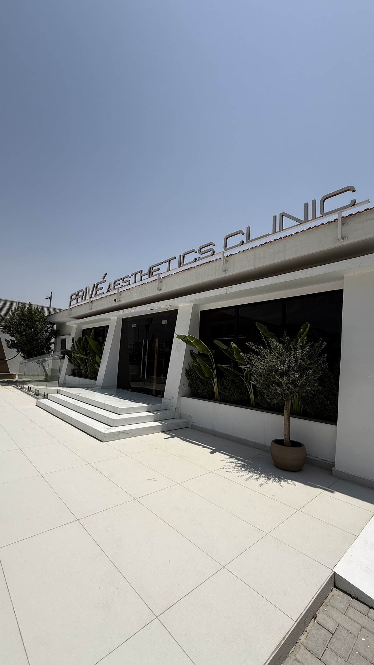 Privé Aesthetic Clinic 5