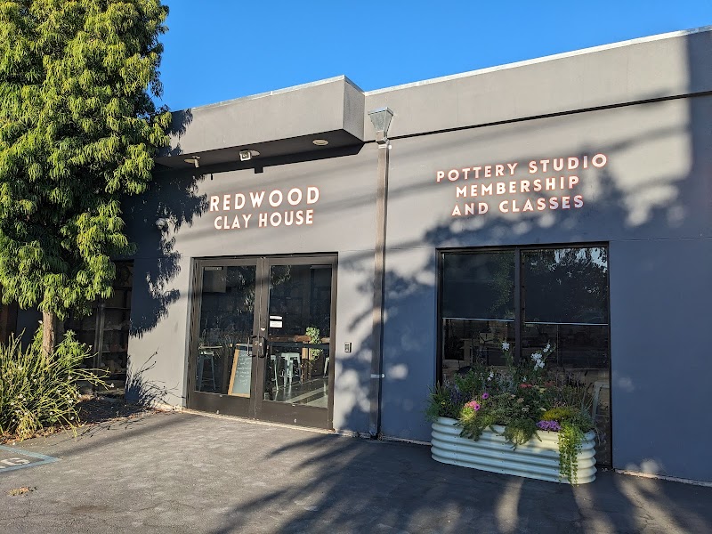 Member and student-focused with no corporate or private events