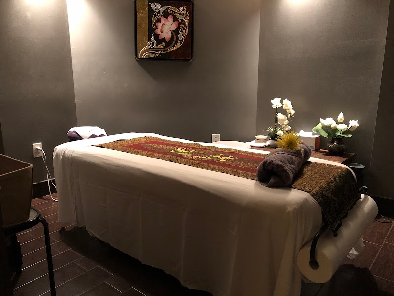 Royal Thai Spa