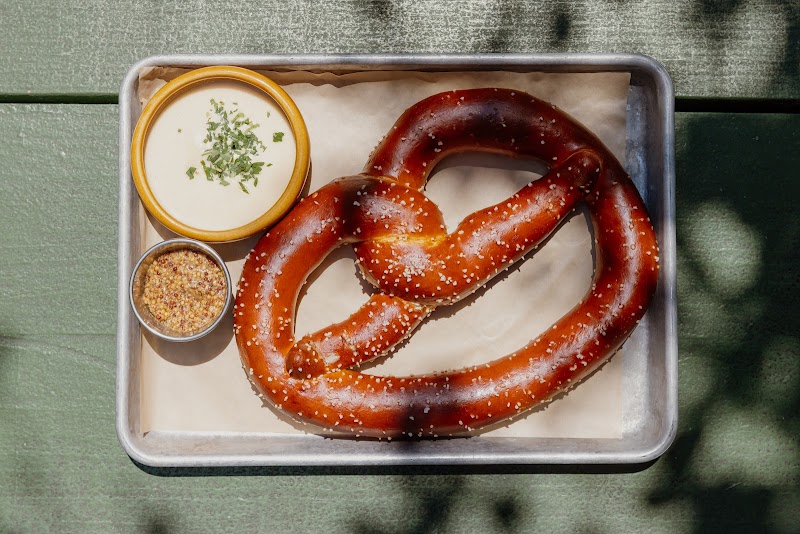 Easy Tiger - The Linc photo 4