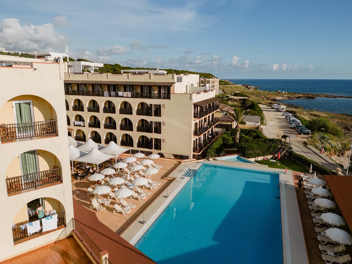 Hotel Calabona 4