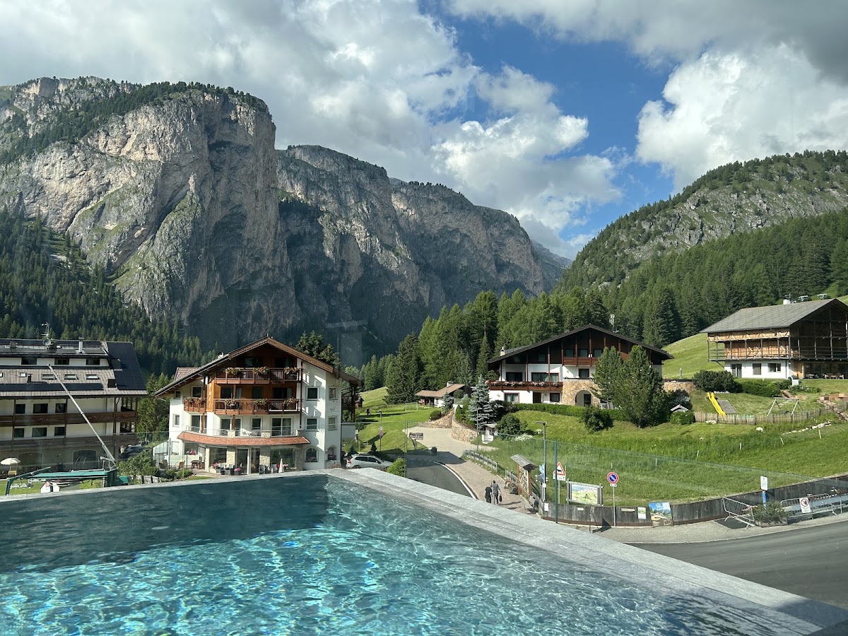 Hotel Continental Dolomites 2