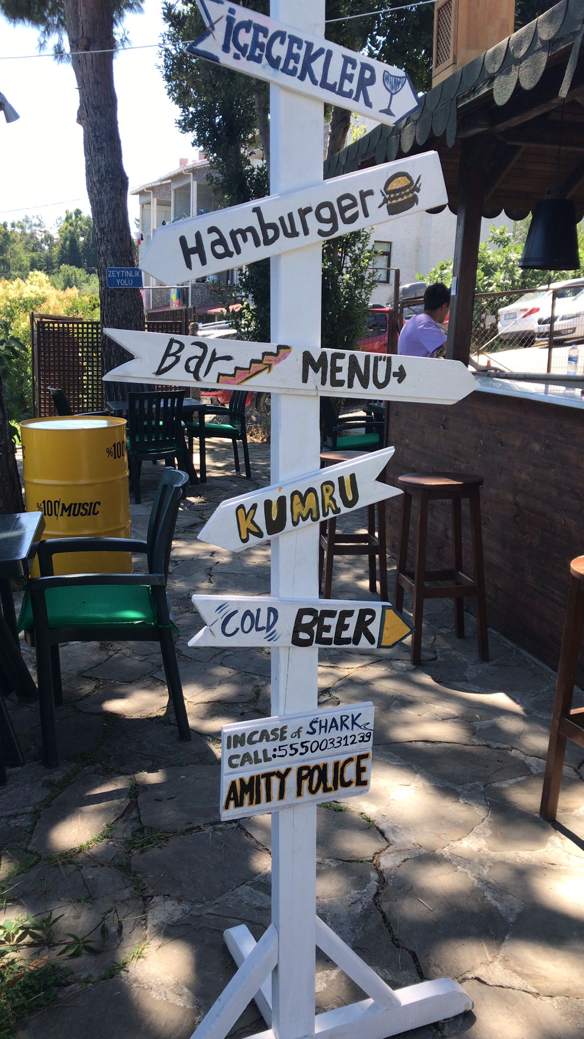 Diyojen Beach Bar mekanı