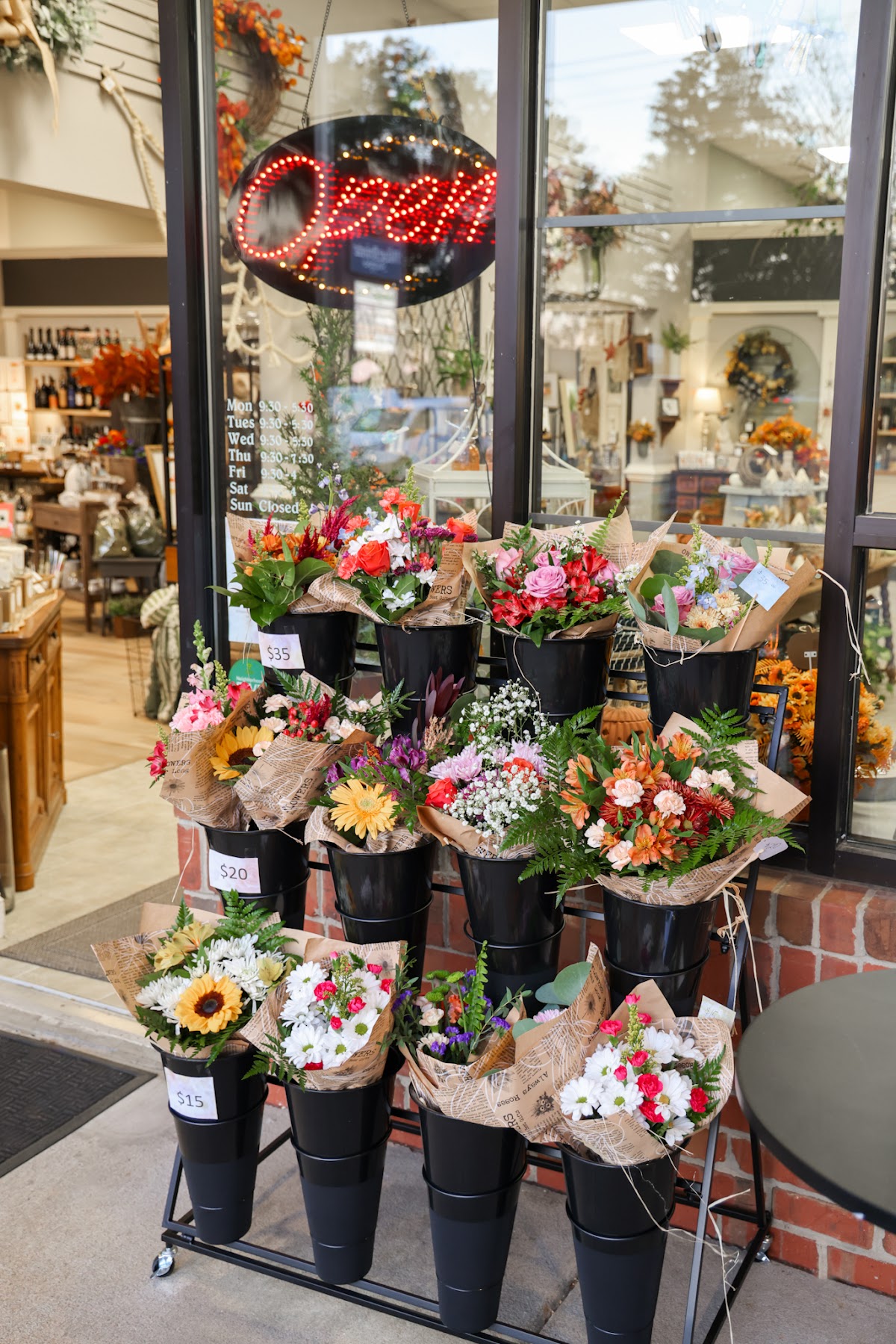Albertine Florals, Gifts & Wine: Google Places image 4